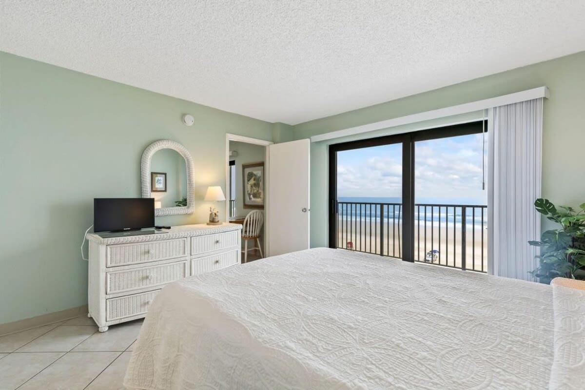 Ocean Front Condo With Amazing Views! Sunglow Resort 402 By Brightwild Daytona Beach Shores Kültér fotó